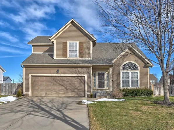 21312 W 119th Pl, Olathe, KS 66061