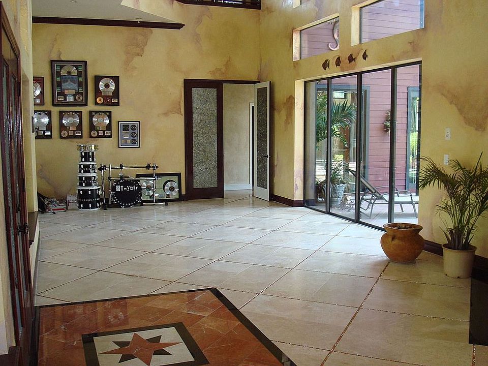 Entry Way