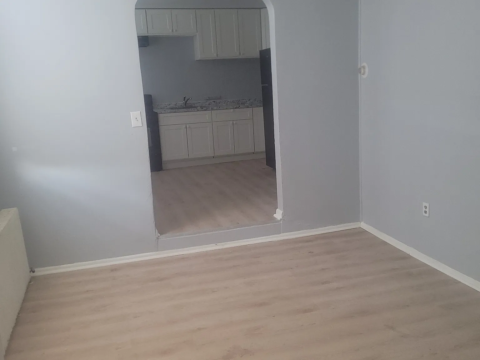 2 bed, 1300 sqft, $1,650 — Photo 3
