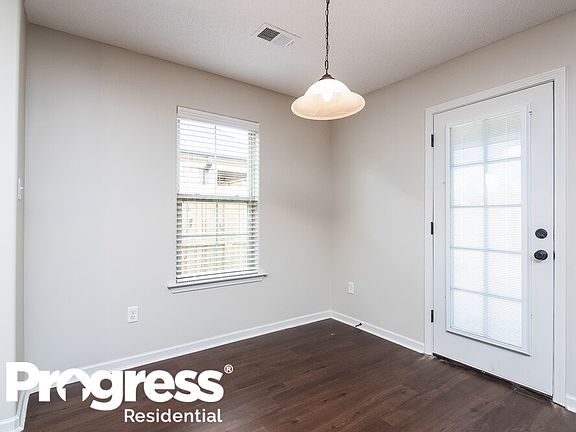 3rd image of 9430 Darren Cir S