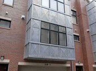 2130 W Irving Park Rd #3, Chicago, IL 60618