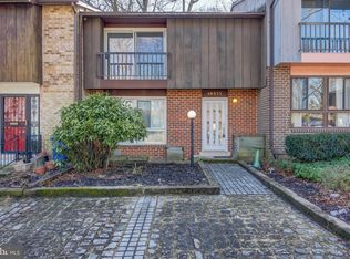 10377 Barcan Cir, Columbia, MD 21044