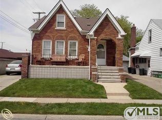 22727 Donald Ave, Eastpointe, MI 48021