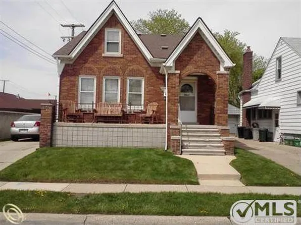 22727 Donald Ave, Eastpointe, MI 48021