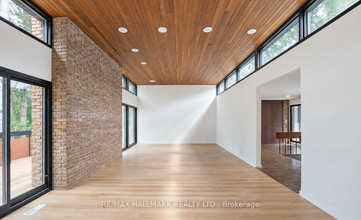 6 bed, $15,000 — Photo 4