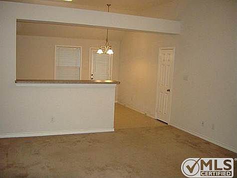 5th image of 5812 Greenmeadow Dr