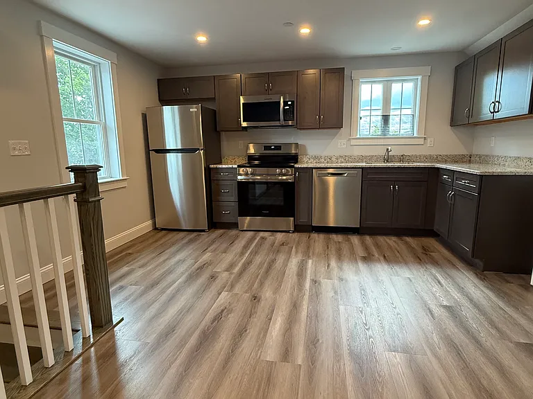 14A Academy St #C — Photo 1