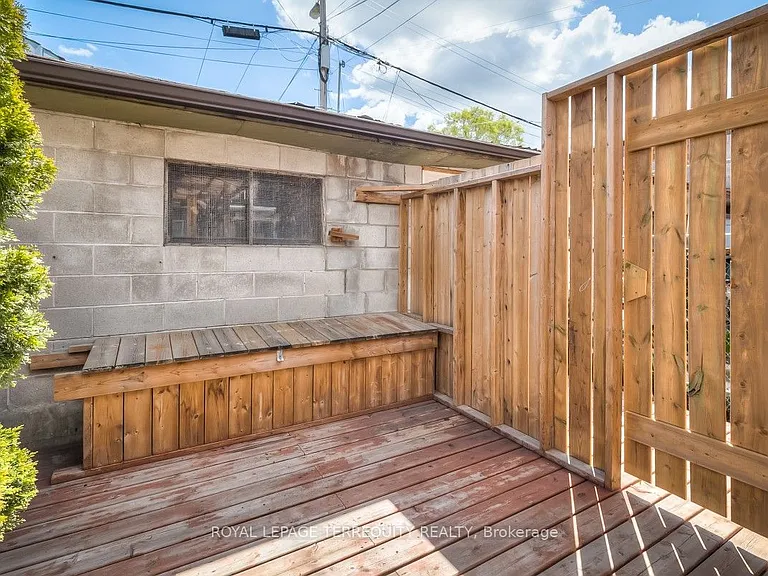 665 Crawford St #BASEMENT — Photo 20