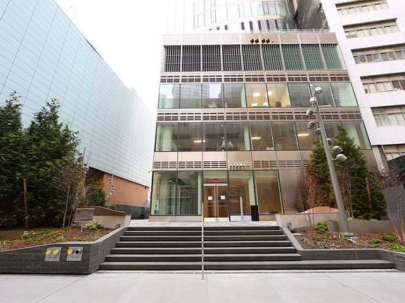 3rd image of 50 West St #33C