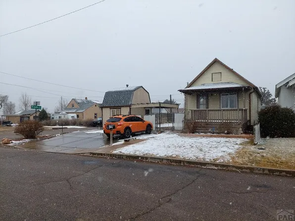716 Hill Pl, Pueblo, CO 81006