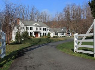 8 Old Orchard Rd, Morristown, NJ 07960