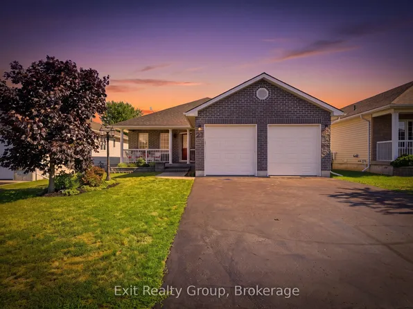 23 Mount Grove Cres, Prince Edward County, ON K0K 3L0
