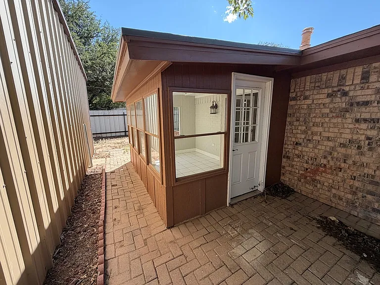 5103 San Antonio Ave — Photo 36
