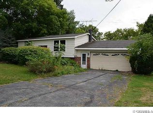 9 Summers St, Livonia, NY 14487