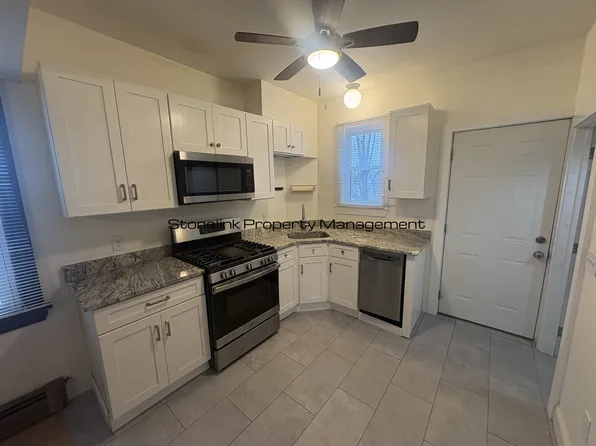 124 Leo Avenue, 124 Leo Ave #1, Providence, RI 02904