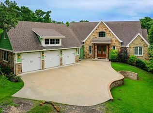 1021 Coral Cv, Oak Pt, TX 75068