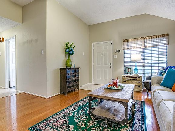 4th image of 1489 Saint Gallen Ln