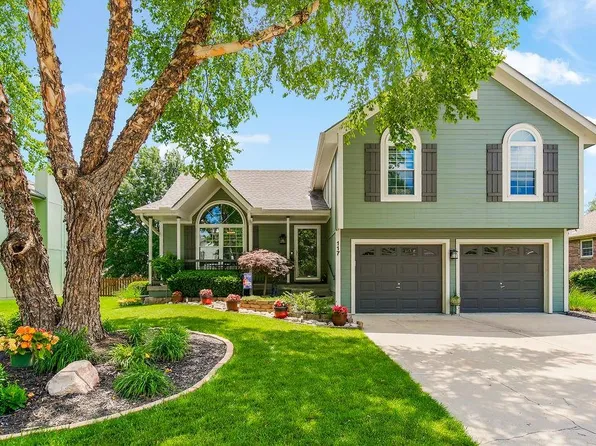 117 NE Nightshade Ave, Lees Summit, MO 64086