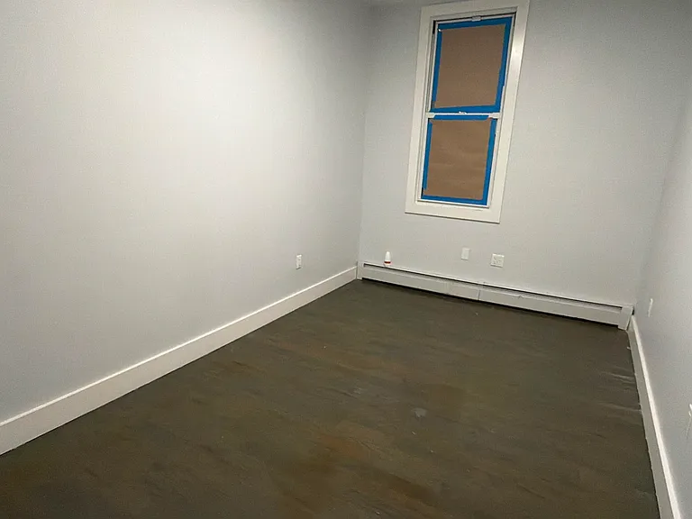 2288 Beaumont Ave #1 — Photo 2