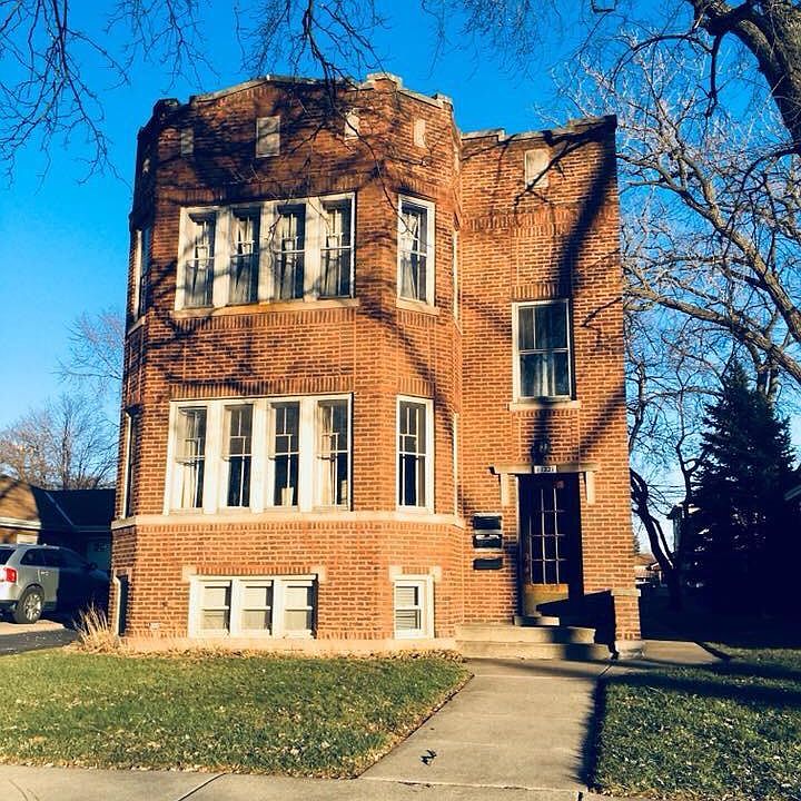 1st image of 11221 S Washtenaw Ave #Garden