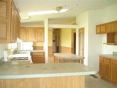 3rd image of 4775 E Grinter Rd