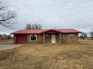 801 E A St, Watonga, OK 73772