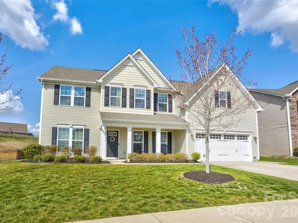 2186 Stone Pile Dr SW, Concord, NC 28025