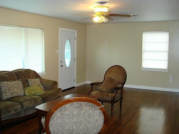 NICE LIVING AREA WITH NEW HARDWOOD FLOORS