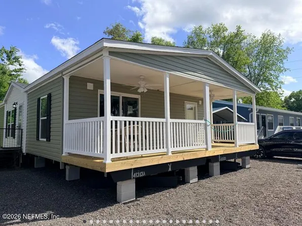 140 ISLANDER Road, Satsuma, FL 32189