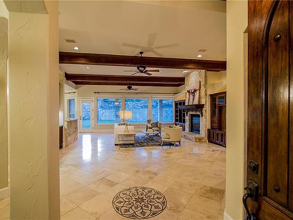3rd image of 1300 Saratoga Ct