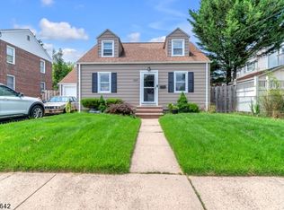 245 N 3rd Ave, Manville, NJ