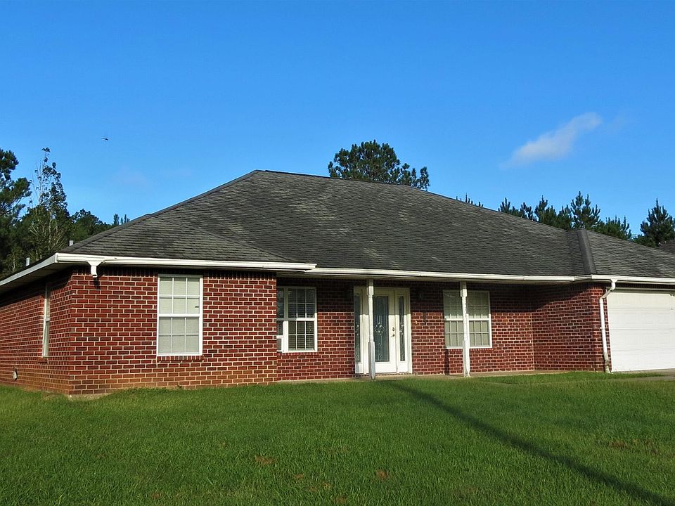 1st image of 111 Forest Dr
