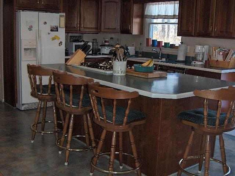 3rd image of 45 MOUNTAIN VIEW Road