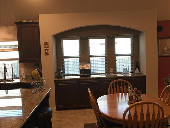 4th image of 4160 Stonebriar Trl