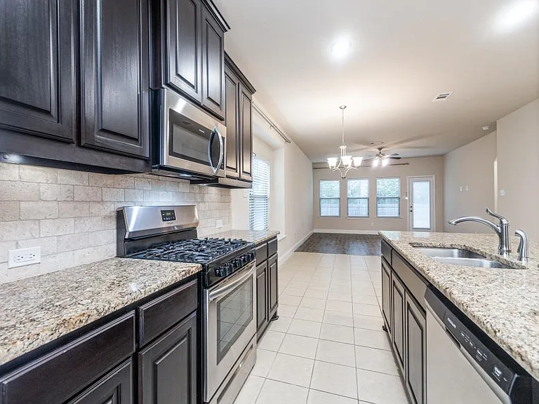 710 Teakwood Dr — Photo 22