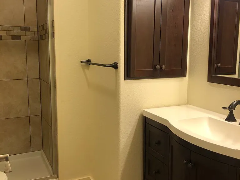 4334 Vineyard Ter — Photo 16
