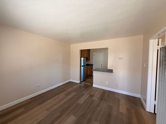 2nd image of 460 S Buena Vista Ave #6