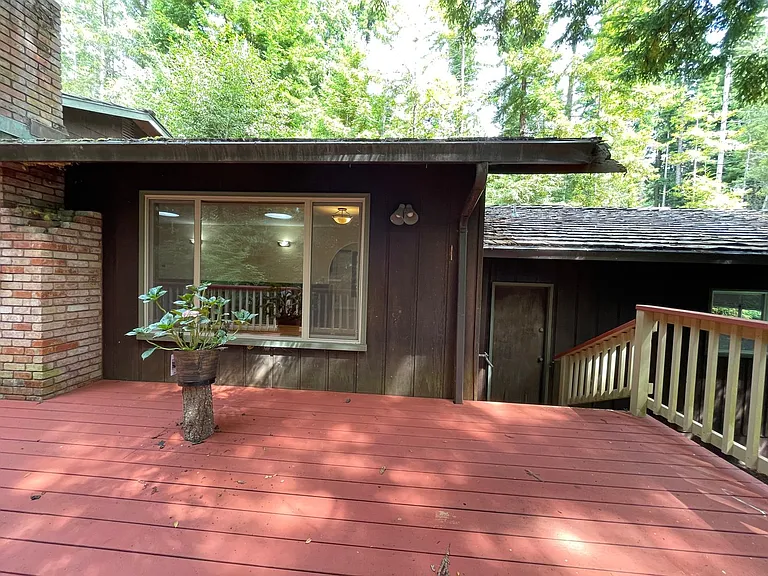 2485 Sonnenfelt Rd — Photo 20