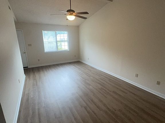 3rd image of 1708 Wine Press Ct