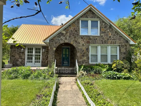 3922 Churchville Ave, Churchville, VA 24421