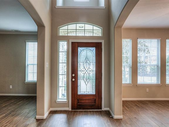 2nd image of 54 W French Oaks Cir