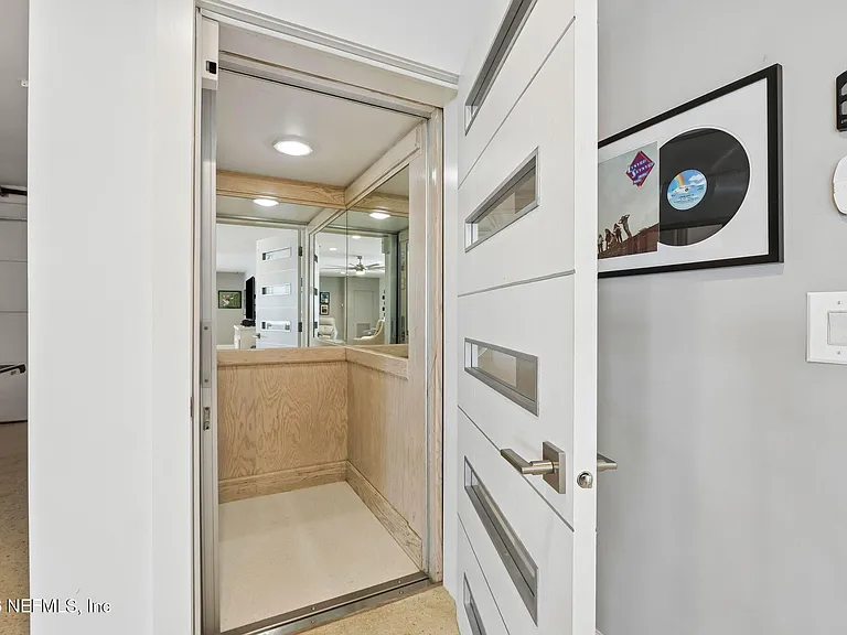 14030 Mandarin Oaks Ln — Photo 29