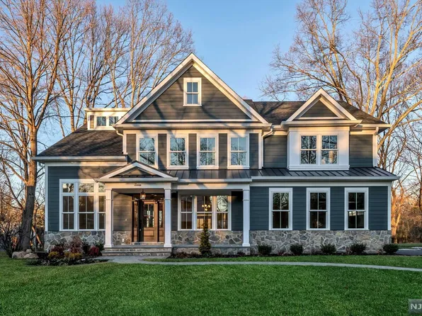 7 Keyes St, Florham Park, NJ 07932