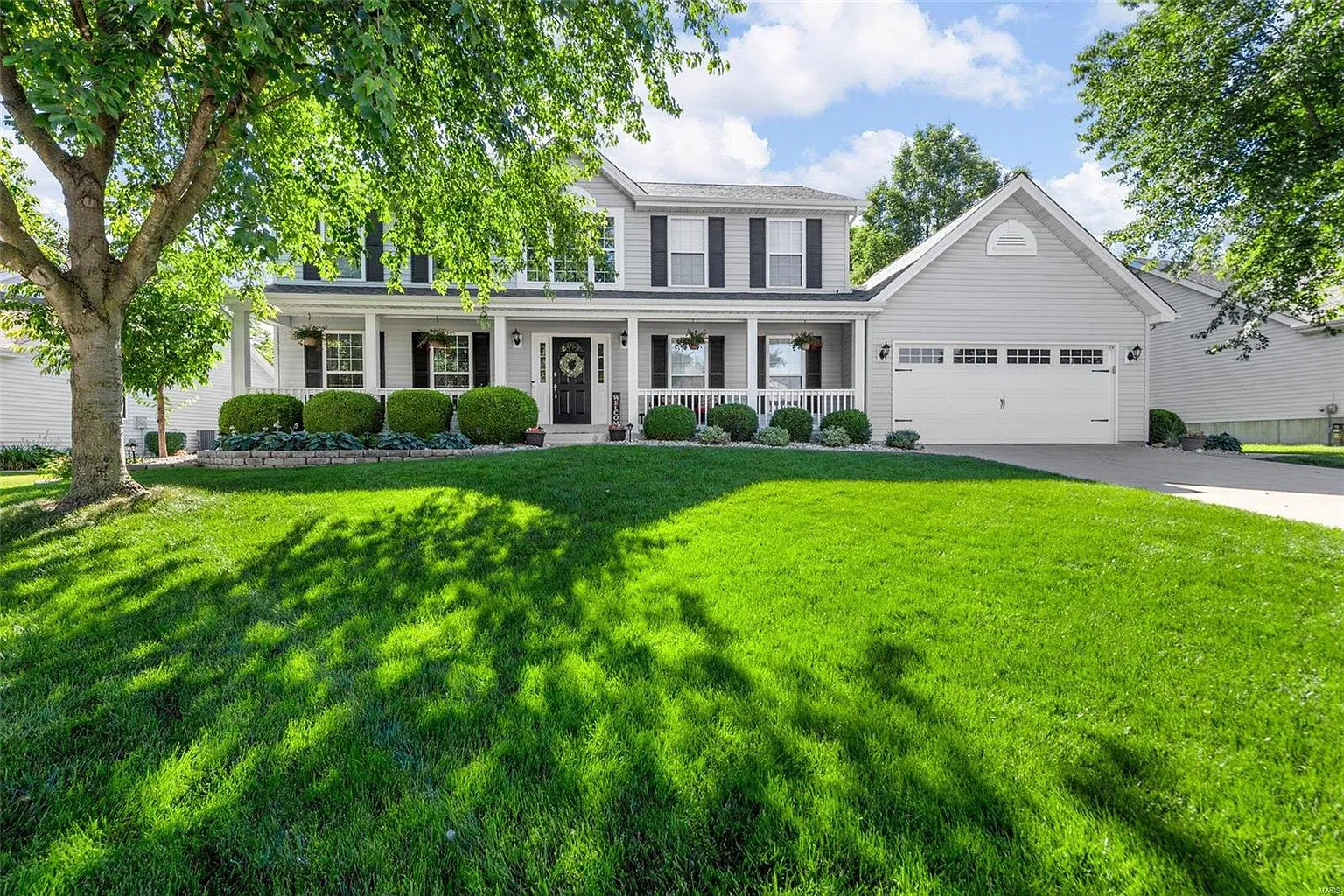 884 Home Park Dr photo 1