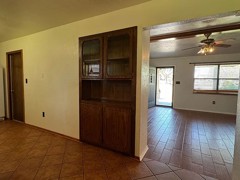 4823 SE Tattershall Way — Photo 4