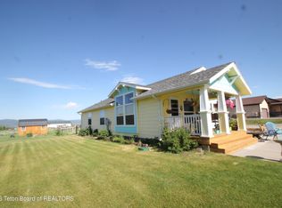 89 W West St, Thayne, WY 83127