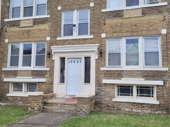 10623 Massie Ave, Cleveland, OH 44108