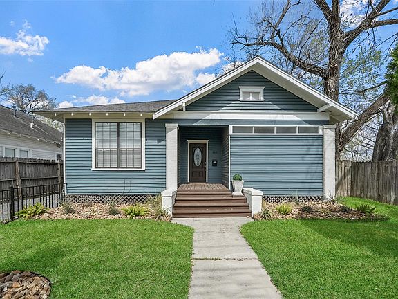 2nd image of 309 Pecore St