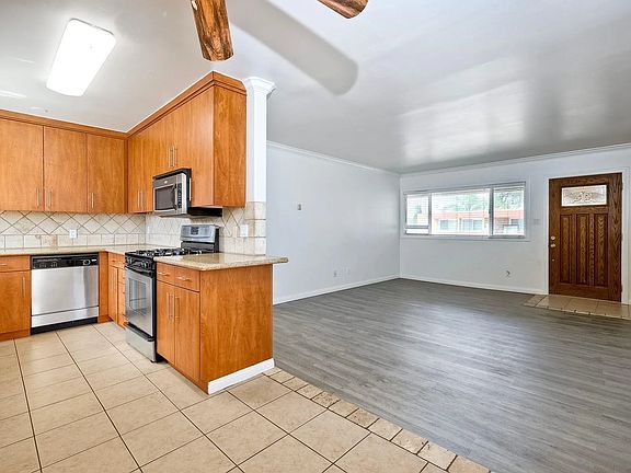 4th image of 575 7th St Unit 205