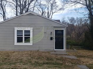 10030 E 22nd St S, Independence, MO 64052